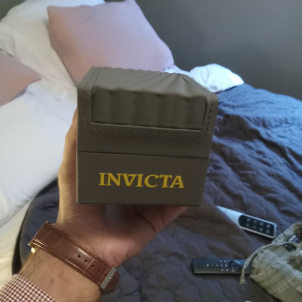 Invicta never worn watch - Picture 3 of 3